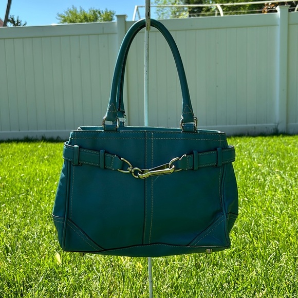 Coach | Hamptons Teal Carryall #F11199 - Picture 2 of 10